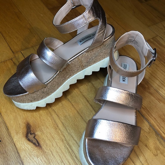 Steve Madden Shoes - Steve Madden Metallic Kirsten Sandals